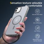 Coque Polycarbonate iPhone 16 - PT05