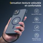 Coque Polycarbonate iPhone 15 - PT05