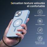 Coque Polycarbonate iPhone 15 - PT05